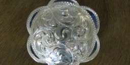 1-5/8″ Sterling Silver Scalloped Bola