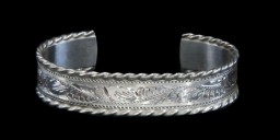 1/2″ Sterling Cuff Bracelet with Rope Edg