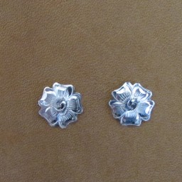 3/8″ Sterling Silver Flower Earrings