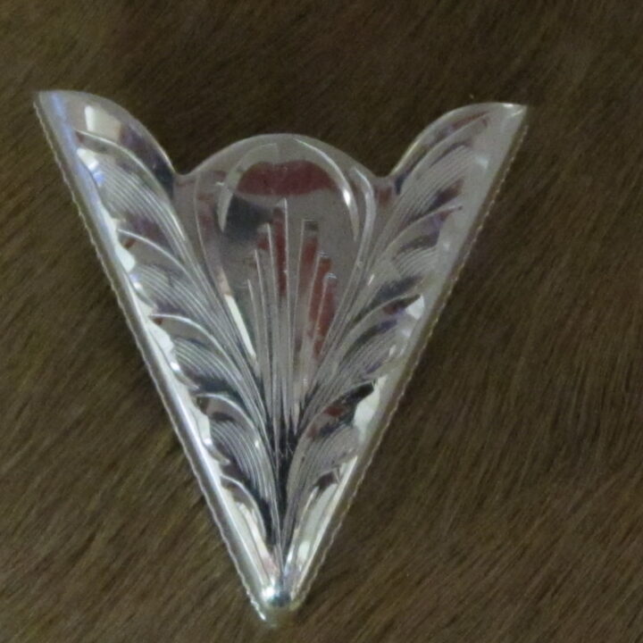1-3/8" Sterling Silver V Shape Bola
