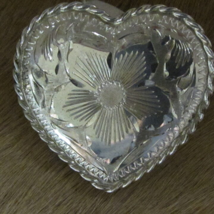 1-5/8" Sterling Silver Hand Engraved Heart Bola with rope edge