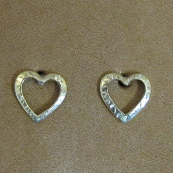 3/8" 10k Gold Cutout Heart Earrings